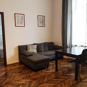  Apartment Next To The Main Square